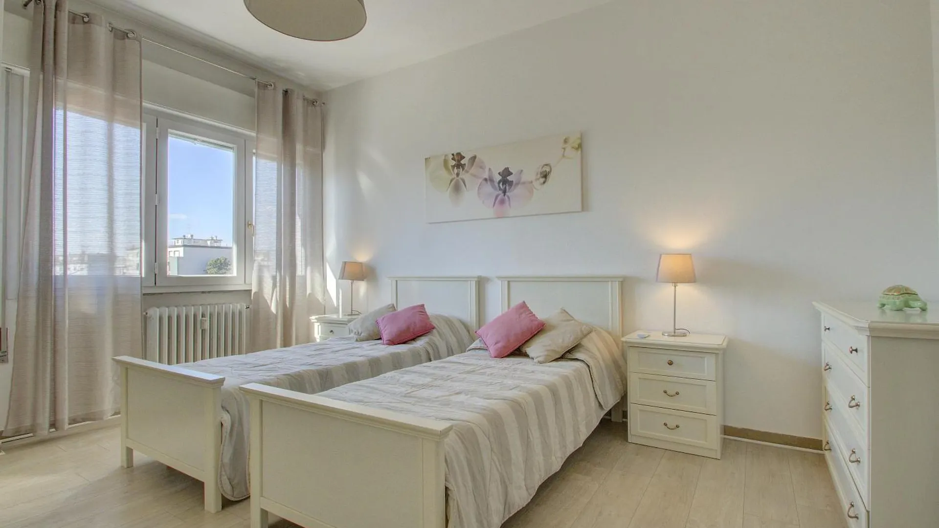 Sunlit-Balcony Apartment Venice 0*,