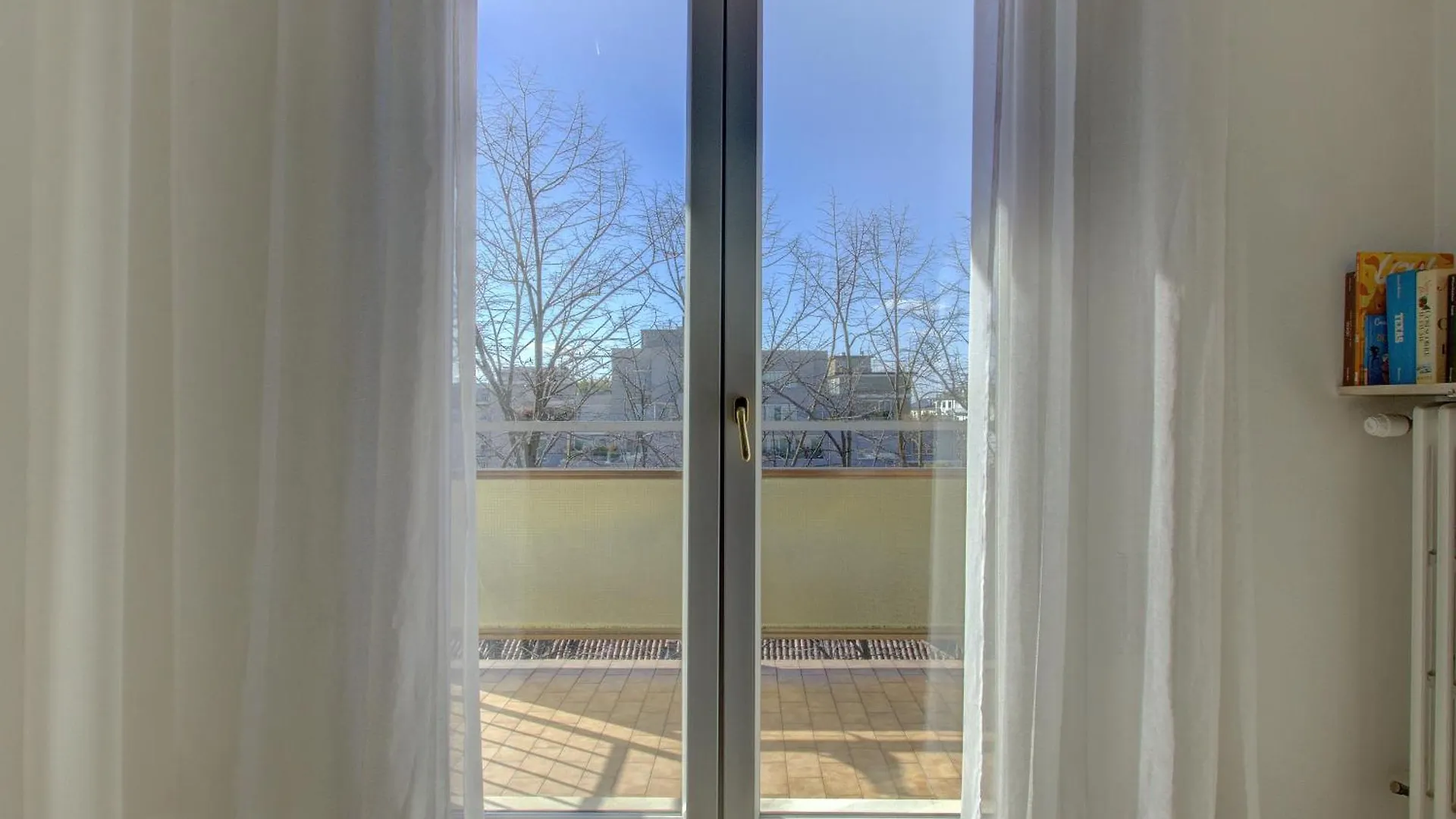 Sunlit-Balcony Apartment Venice 0*,  Italy